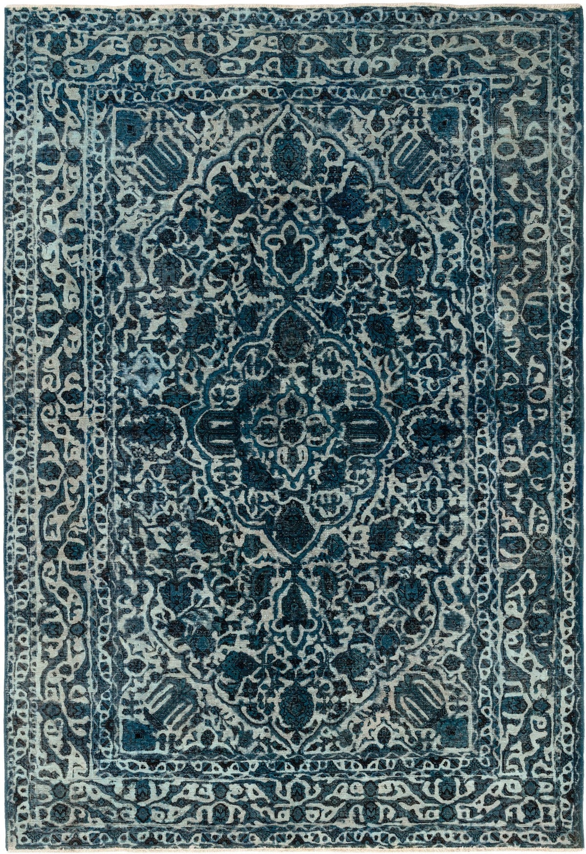 295 x 196 Vintage Royal