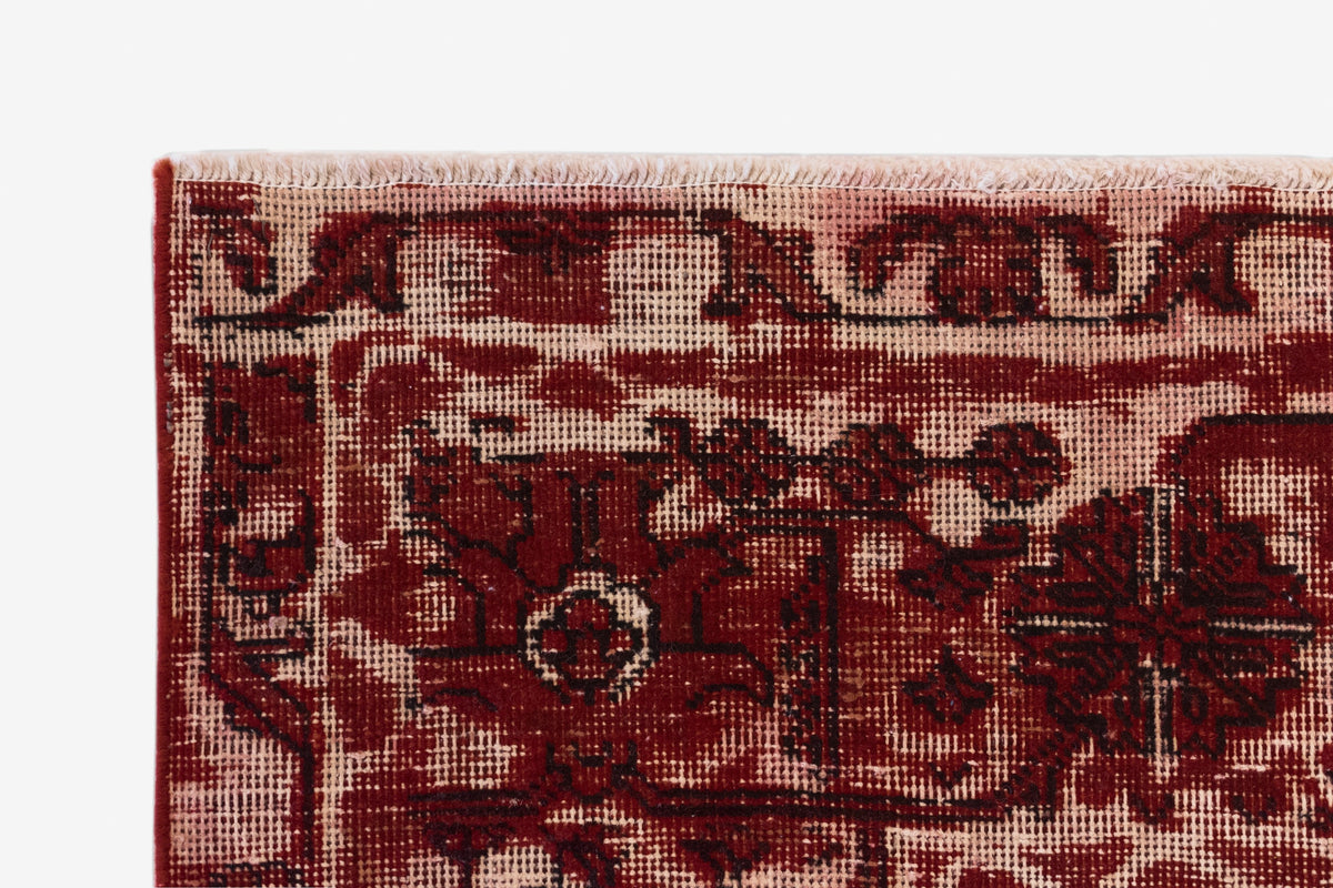 295 x 192 Vintage Royal