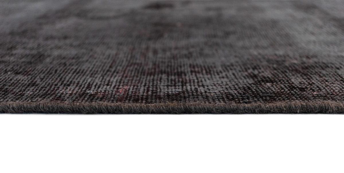 128 x 72 Vintage Royal
