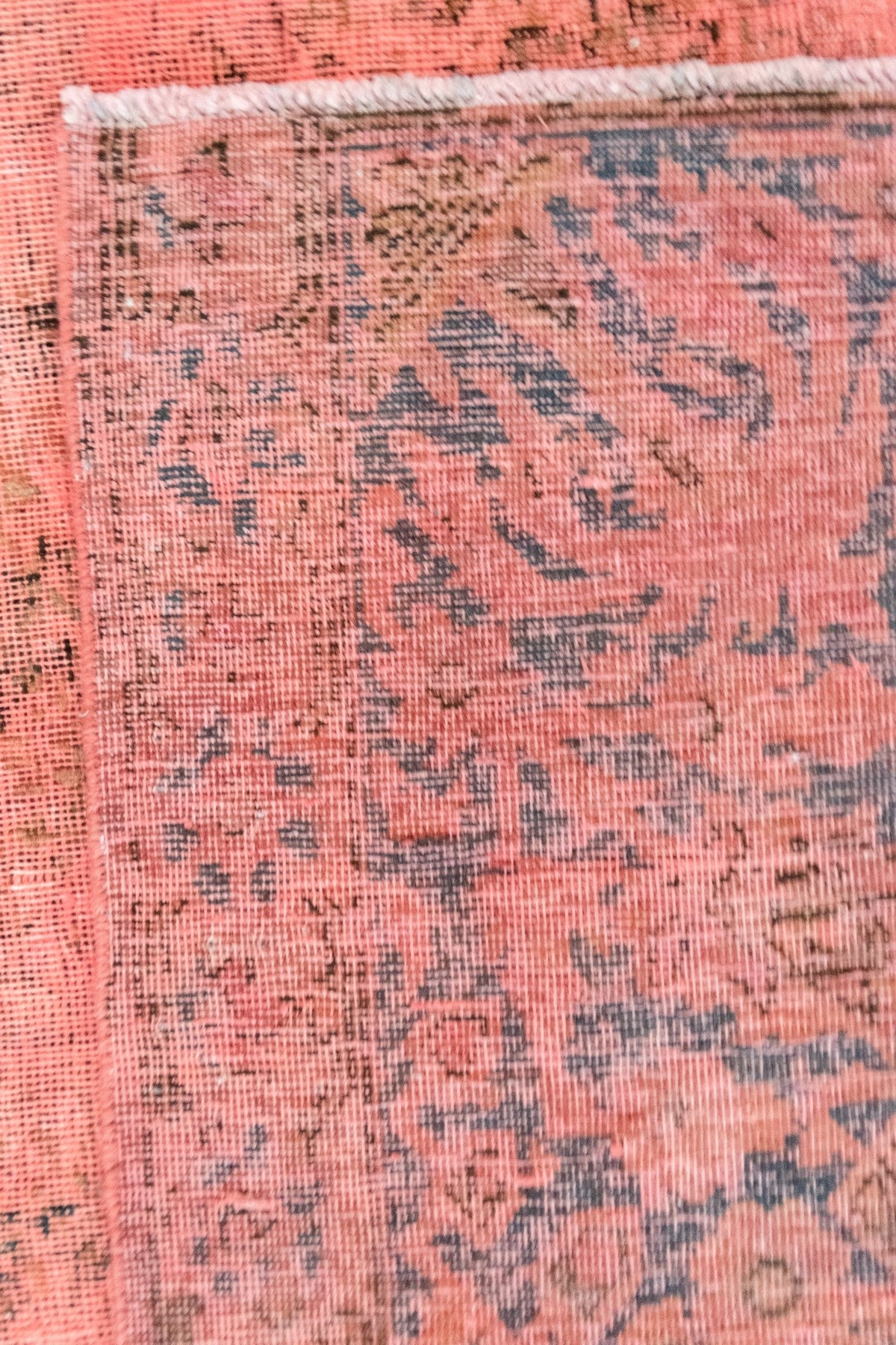 378 x 283 Vintage Royal