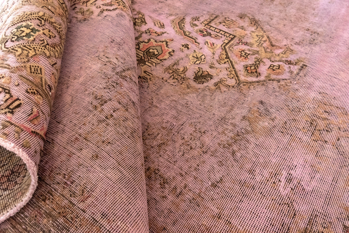 380 x 296 Vintage Royal