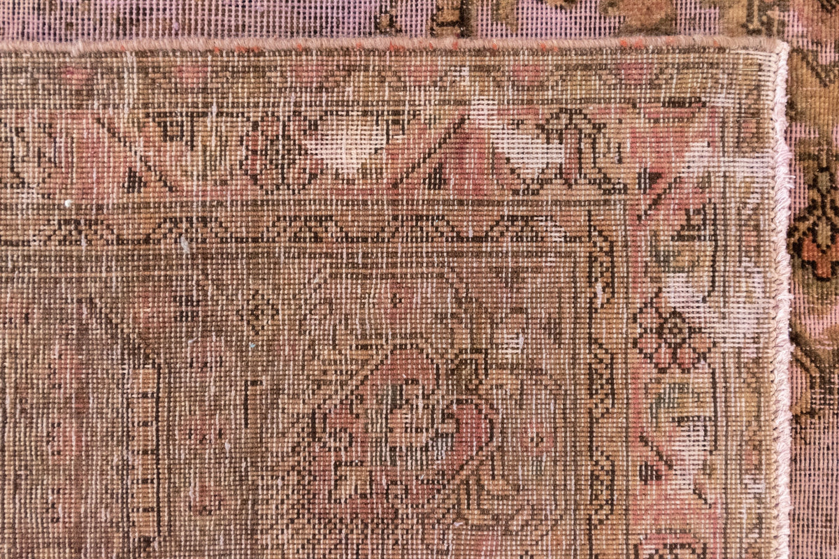 380 x 296 Vintage Royal
