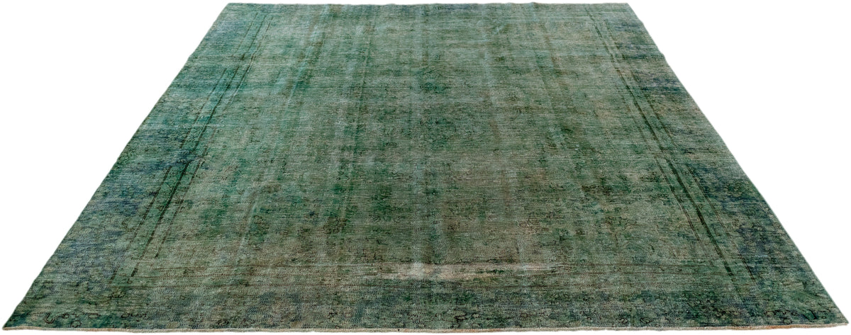 260 x 210 Vintage Royal