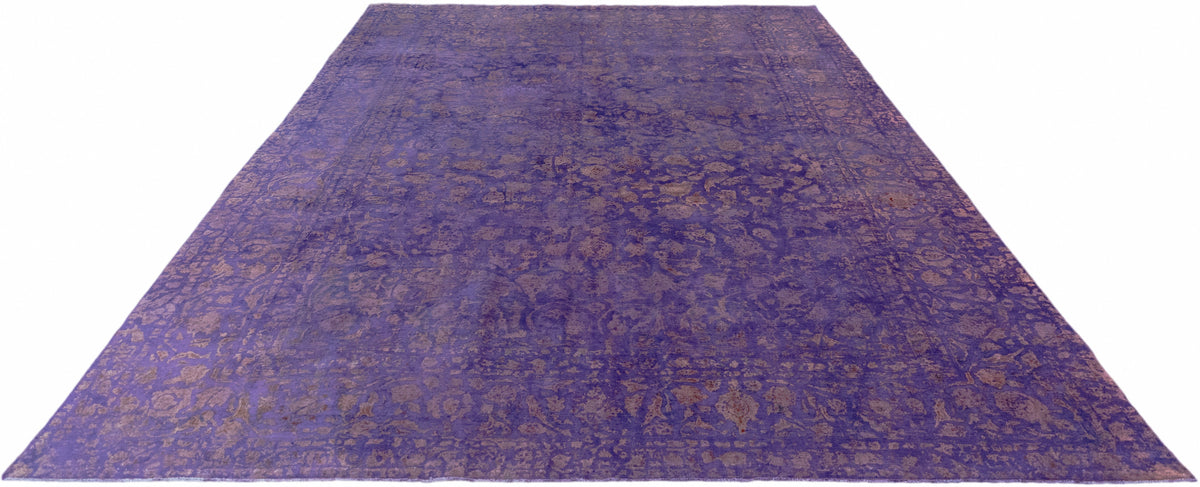 255x367 Vintage Royal