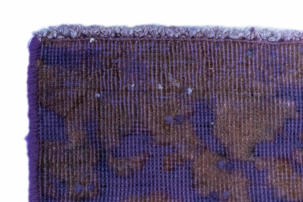 255x367 Vintage Royal