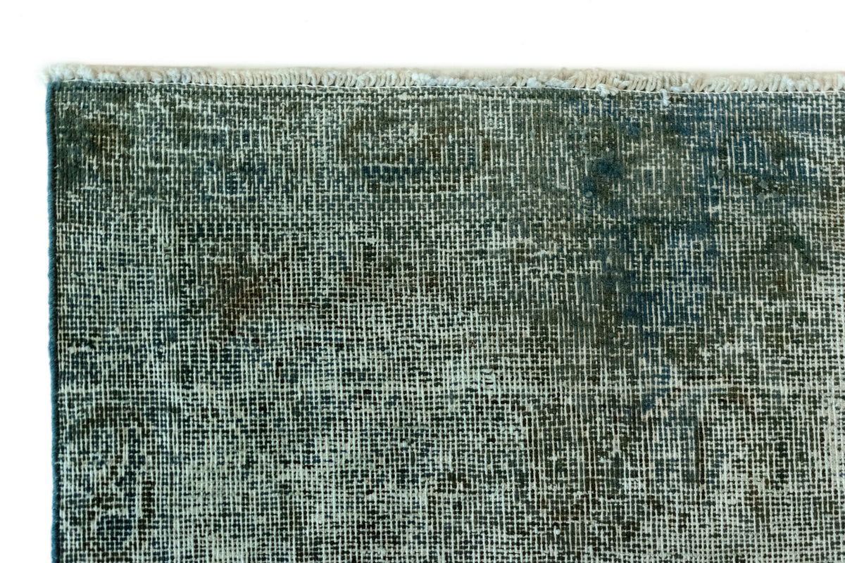 320 x 241 Vintage Royal