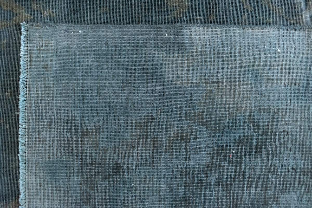 397 x 291 Vintage Royal