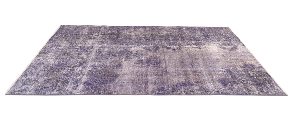 211 x 142 Vintage Royal