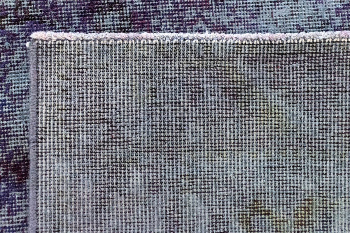 190 x 128 Vintage Royal
