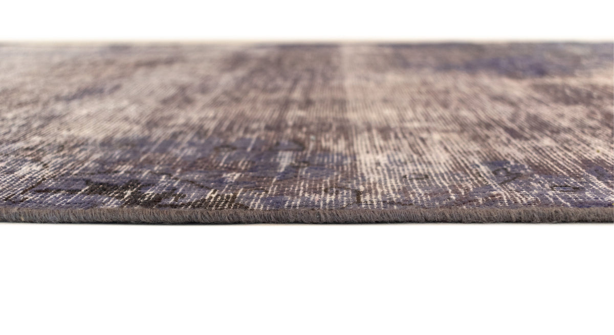 159 x 84 Vintage Royal