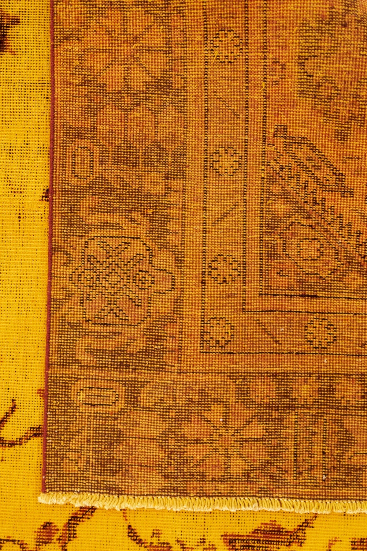 319 x 220 Vintage Royal