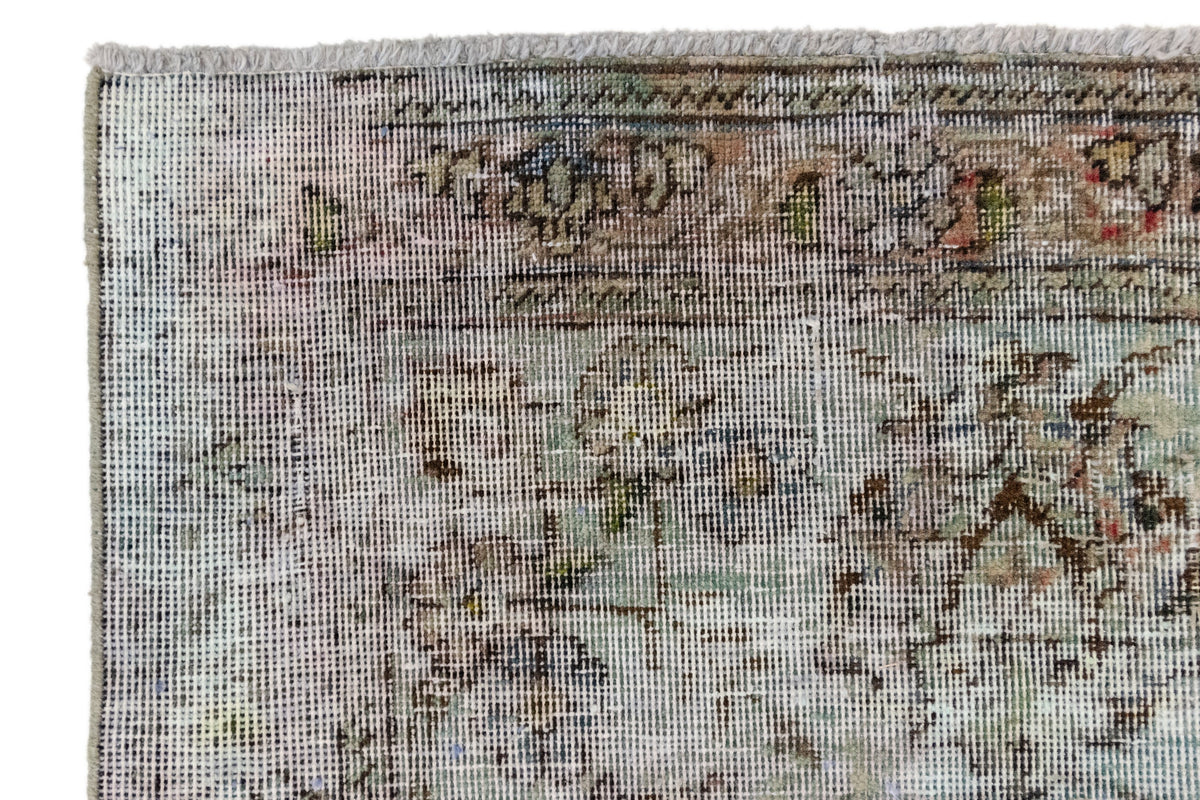 386 x 297 Vintage Royal
