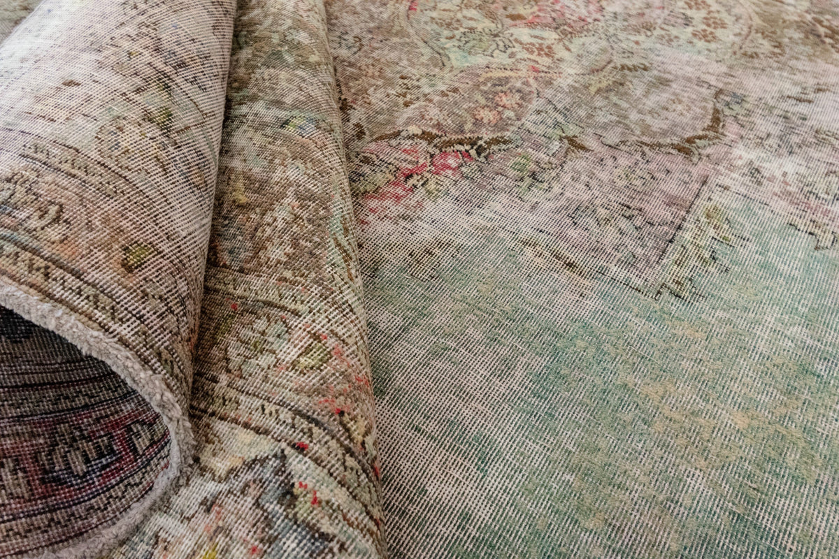 386 x 297 Vintage Royal