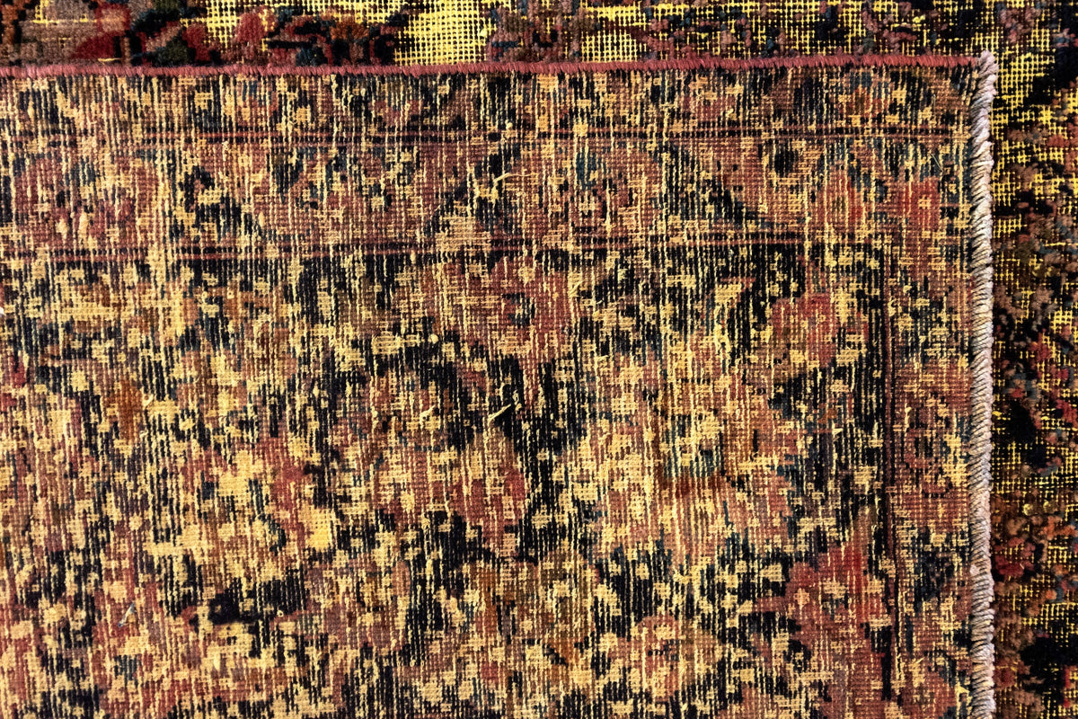 390 x 271 Vintage Royal