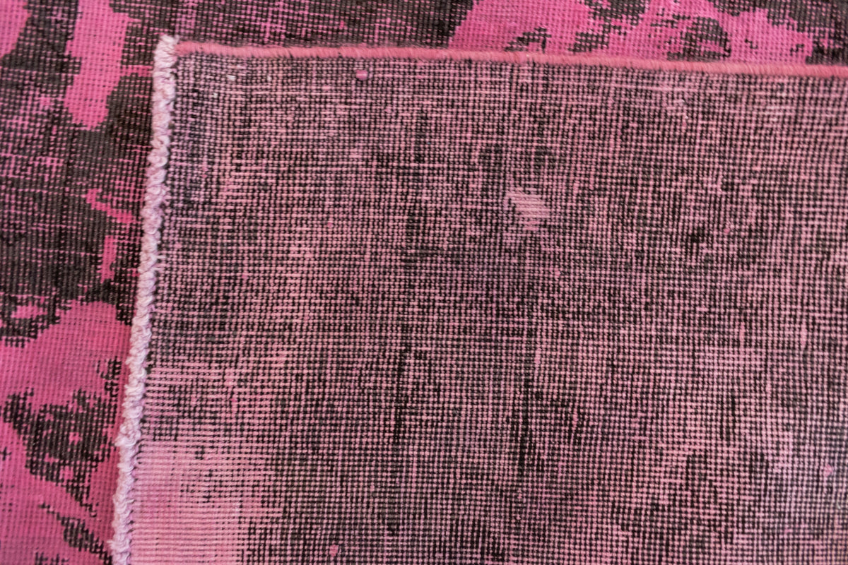 141 x 133 Vintage Royal