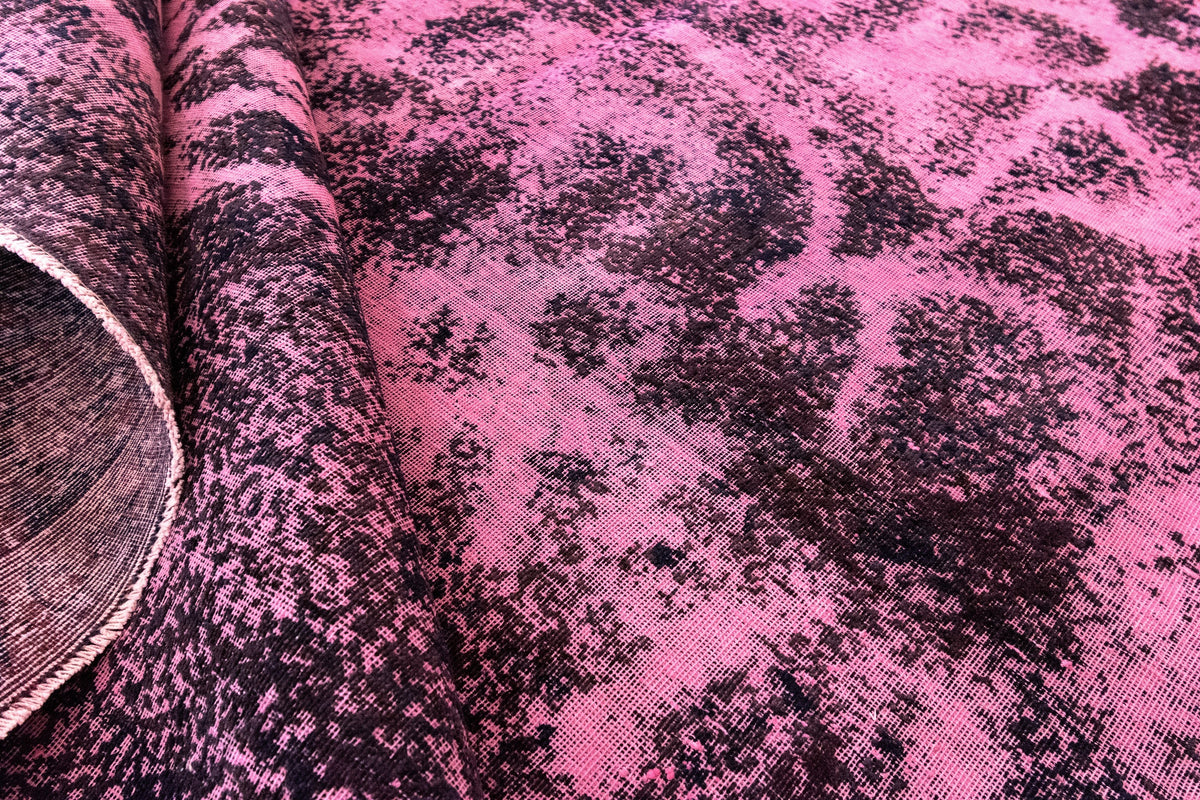 424 x 302 Vintage Royal