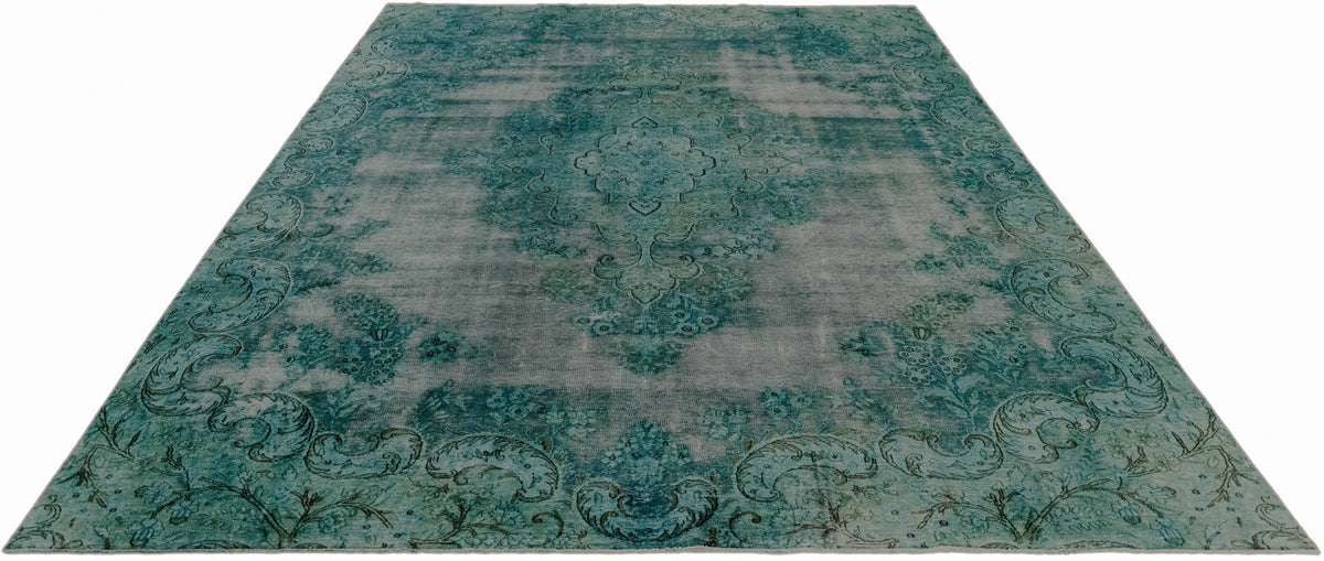 228x337 Vintage Royal