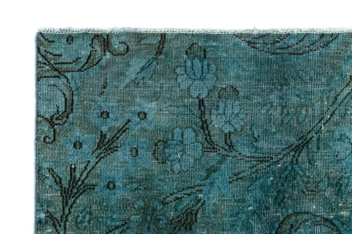 228x337 Vintage Royal