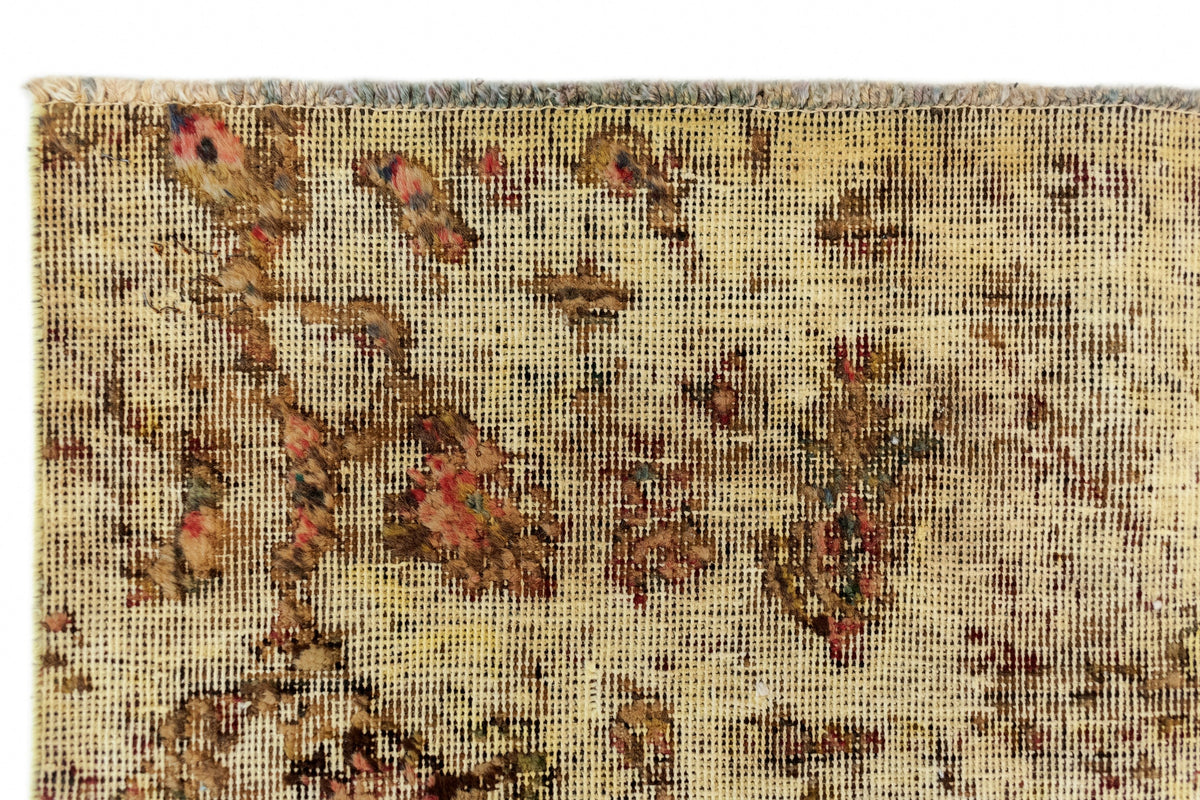 290 x 193 Vintage Royal