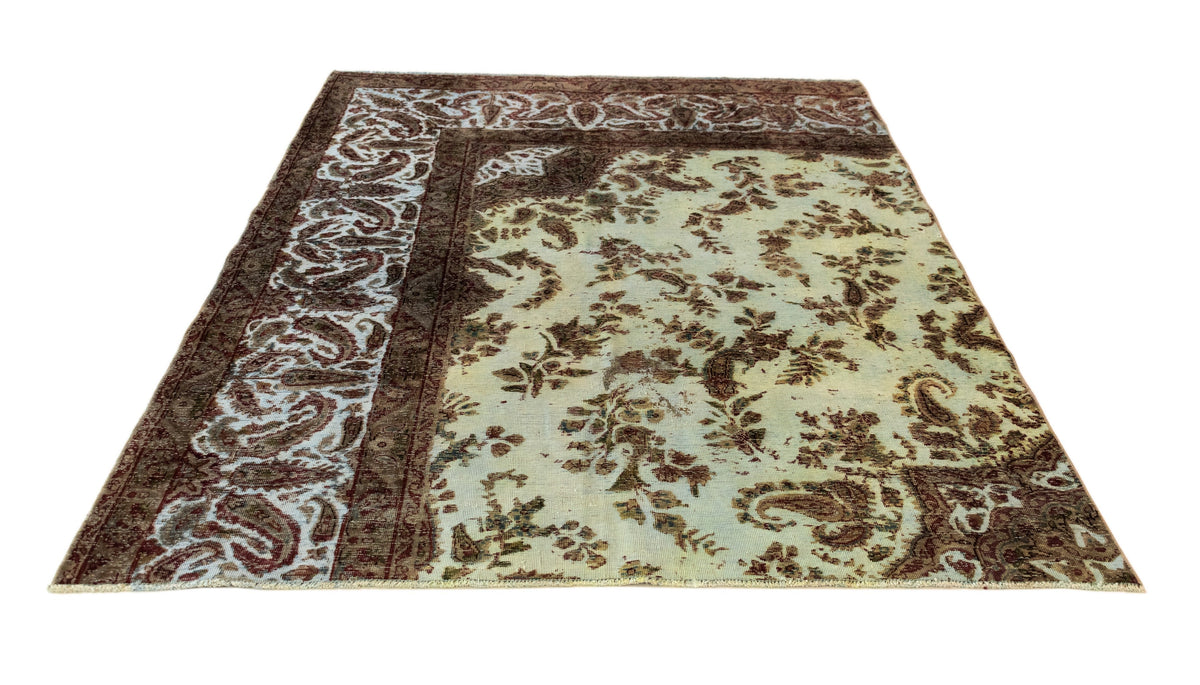 189 x 141 Vintage Royal