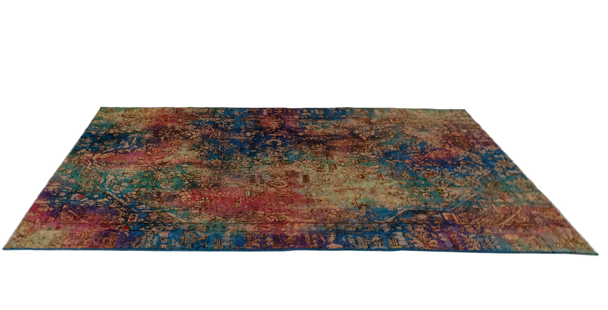 277 x 182 Vintage Royal