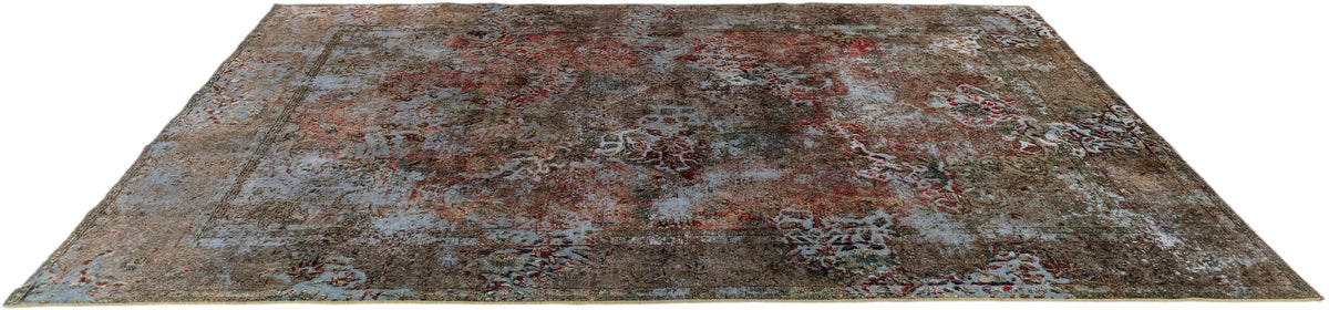 300 x 194 Vintage Royal