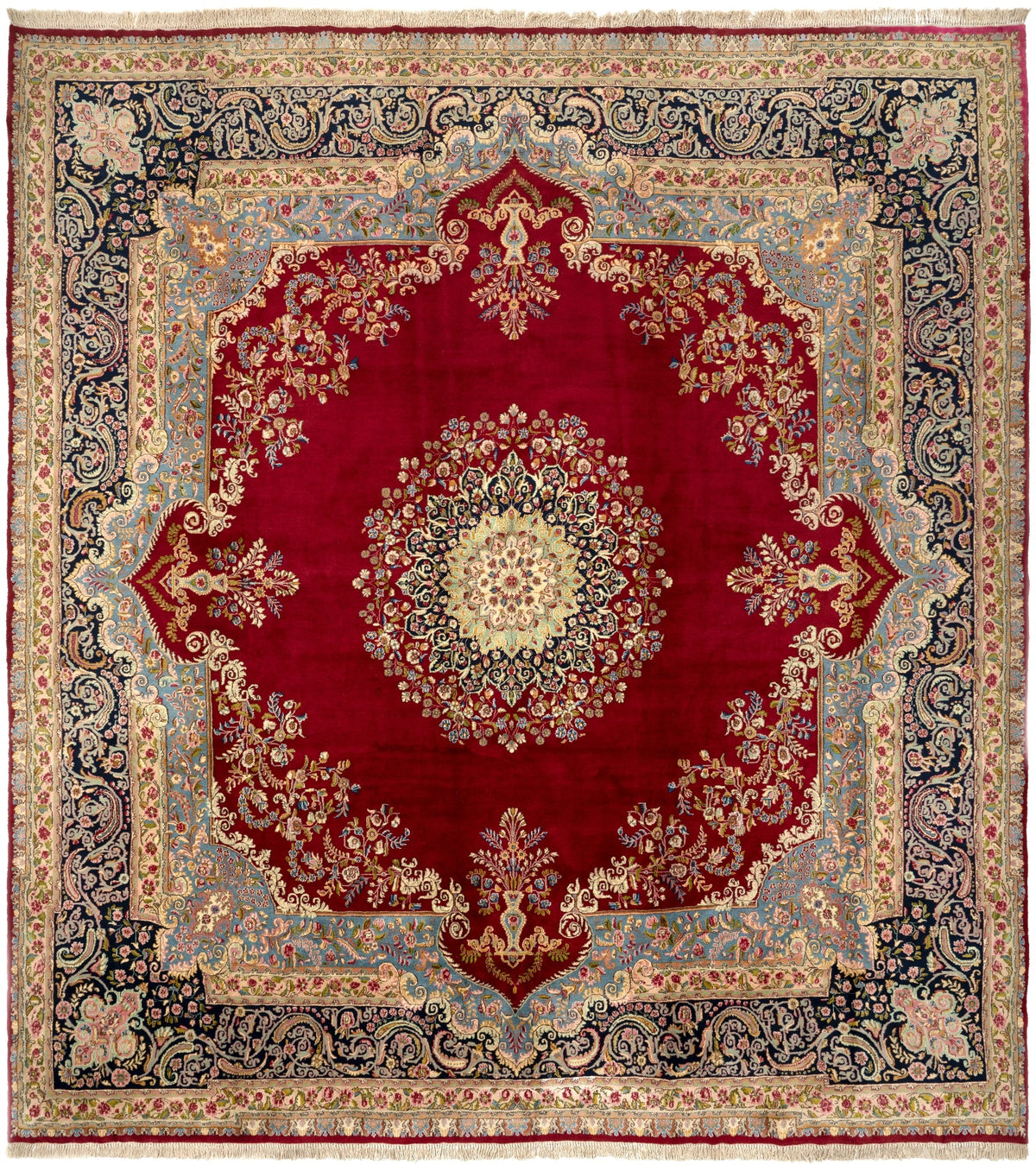 407 x 445 Kirman